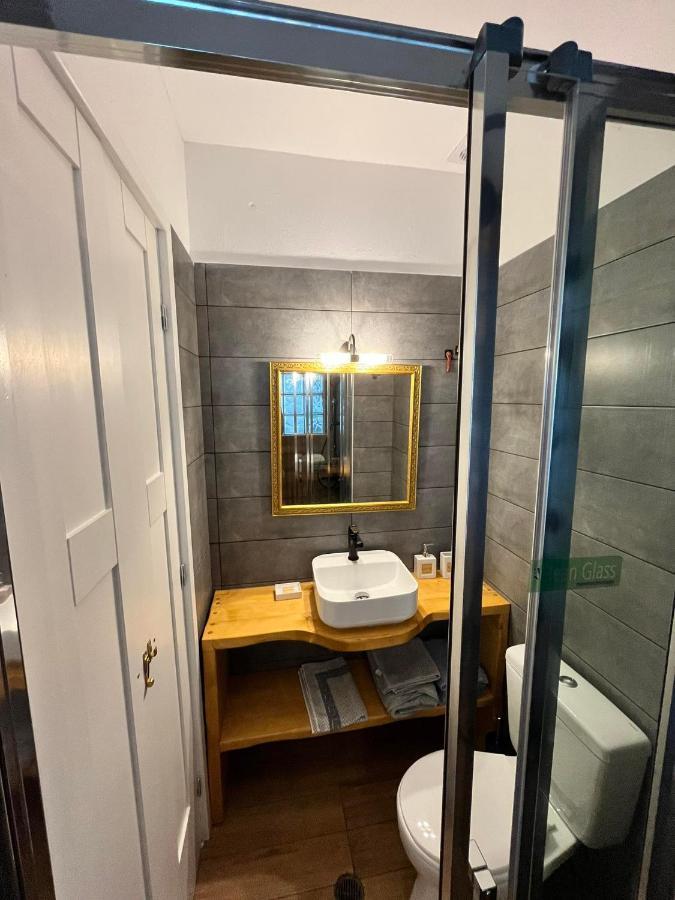 Notos Sea Front Apartment Glossa Exterior foto